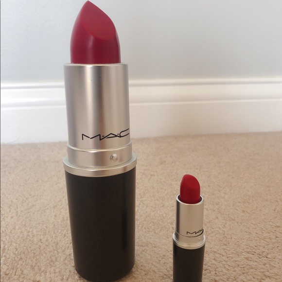 mac lipstick holder